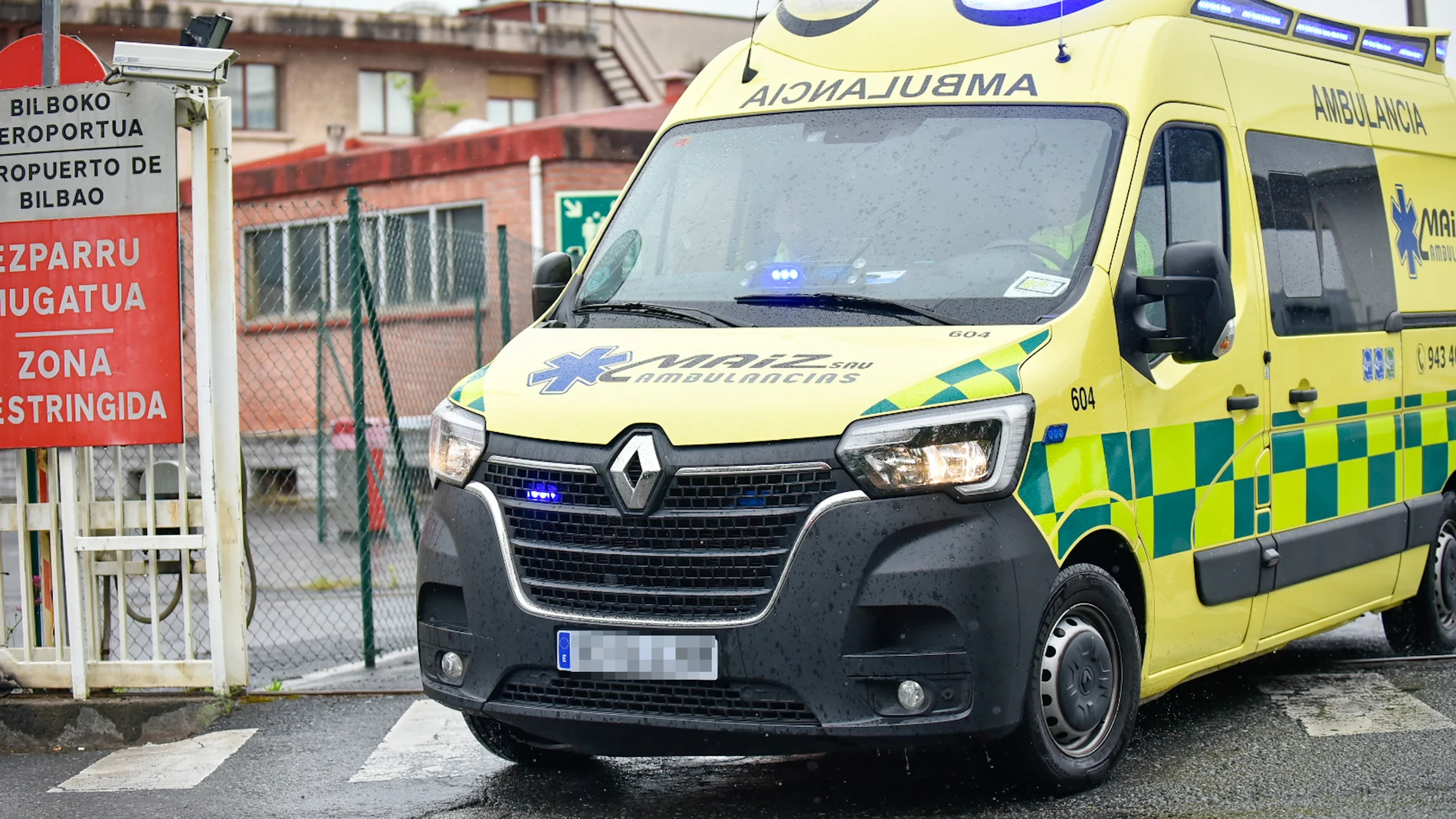 Imagen de la ambulancia en la que llegó a Bilbao Imagen de la ambulancia en la que llegó a Bilbao