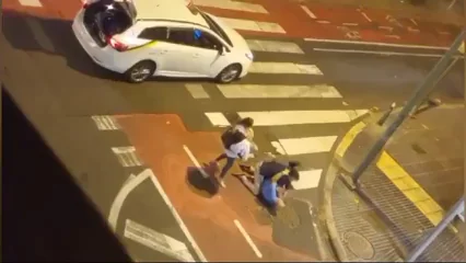 Un taxista, agredido brutalmente delante de un ni&ntilde;o en Las Palmas de Gran Canaria
