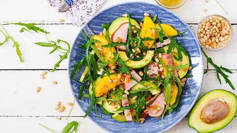 El carpaccio de mango y aguacate El carpaccio de mango y aguacate