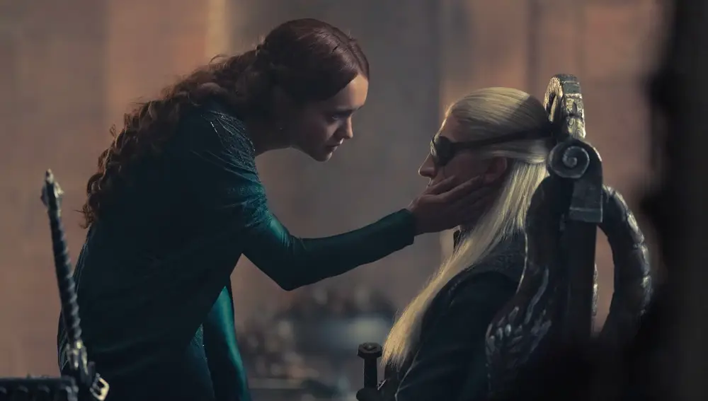 Alicent Hightower (Olivia Cooke) y Aemond Targaryen (Matt Smith) en La Casa del Dragón Alicent Hightower (Olivia Cooke) y Aemond Targaryen (Matt Smith) en La Casa del Dragón