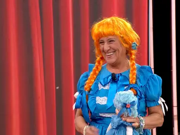 Margarita Merino, la Lina Morgan de Valladolid, visita el plató de Y ahora Sonsoles: "Soy muy espontánea" Margarita Merino, la Lina Morgan de Valladolid, visita el plató de Y ahora Sonsoles: "Soy muy espontánea"