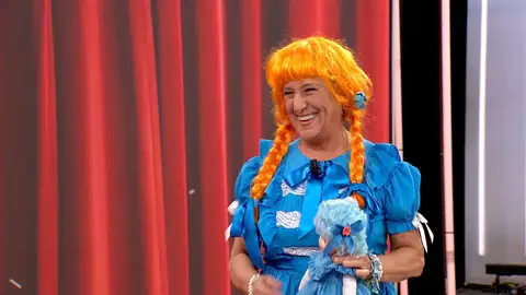 Margarita Merino, la Lina Morgan de Valladolid, visita el plató de Y ahora Sonsoles: "Soy muy espontánea" Margarita Merino, la Lina Morgan de Valladolid, visita el plató de Y ahora Sonsoles: "Soy muy espontánea"