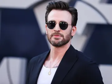 Chris Evans Chris Evans