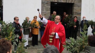 Uno de los curas de Lugo