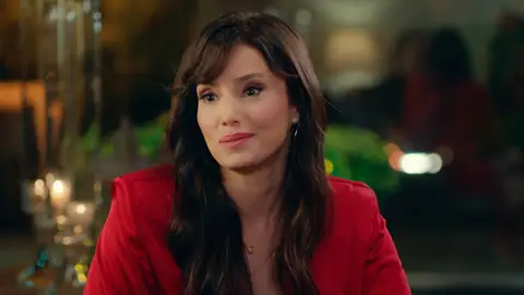 ¿Quién se oculta bajo el personaje de Julia? ¡Descubre todo acerca de Nehir Erdoğan! ¿Quién se oculta bajo el personaje de Julia? ¡Descubre todo acerca de Nehir Erdoğan!