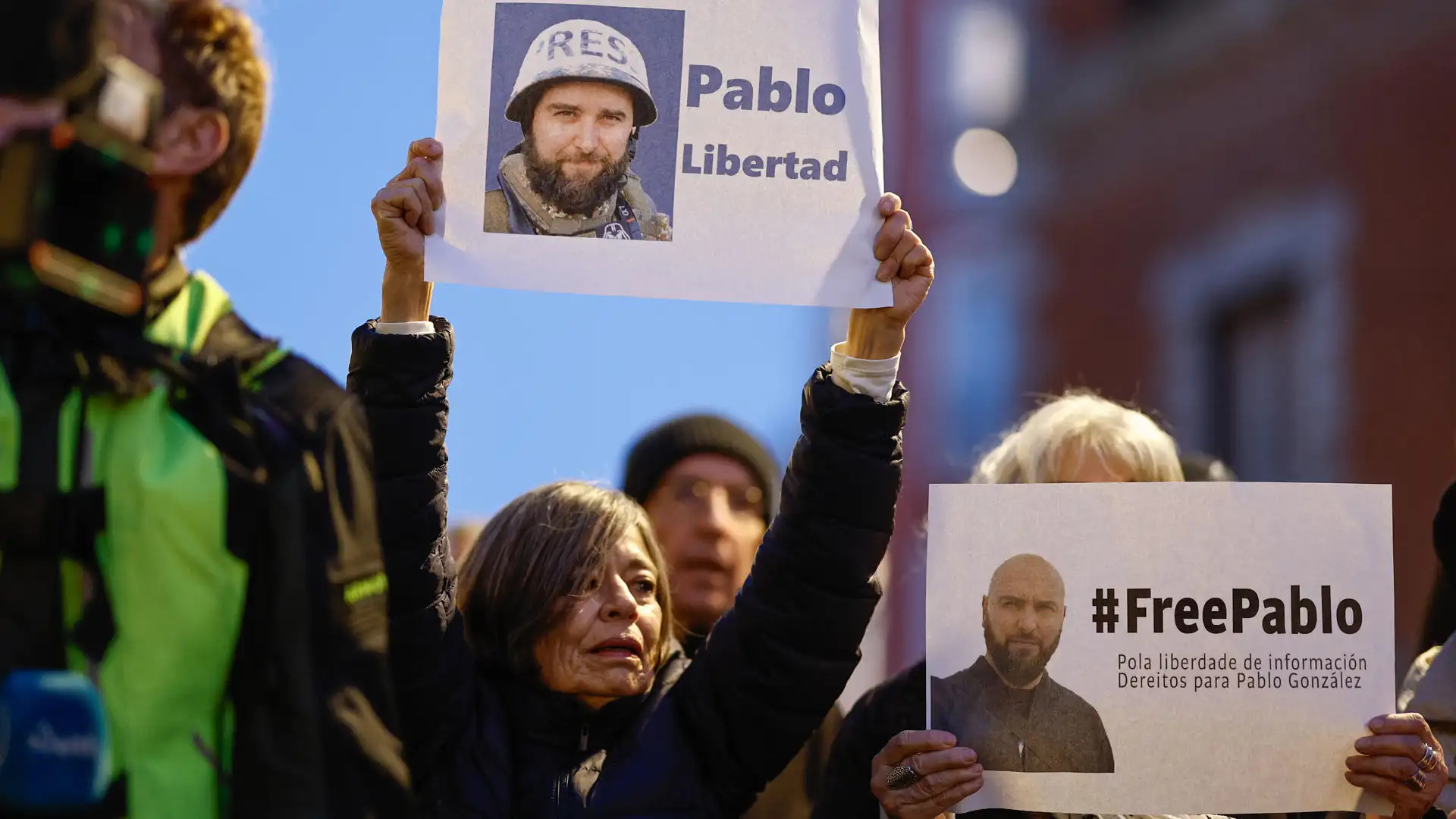 Manifestantes piden la libertad de Pablo González el pasado febrero Manifestantes piden la libertad de Pablo González el pasado febrero