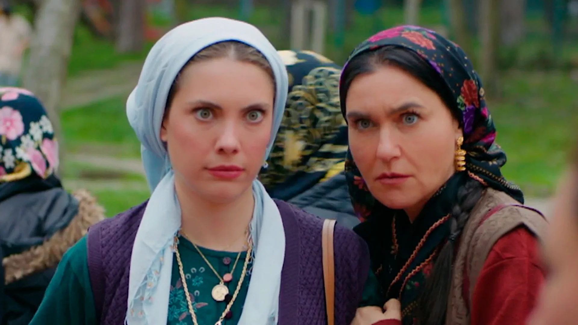 &iexcl;En busca de la verdad! Ender y Yildiz se infiltran como campesinas para conocer a Julia 