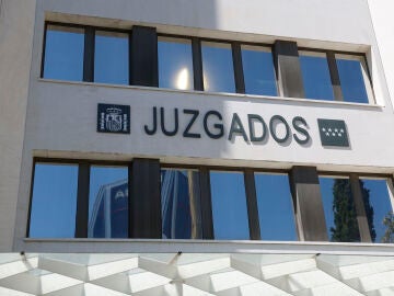 Fachada de los juzgados de la plaza de Castilla (Madrid)