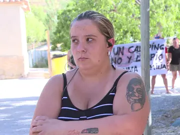 La guerra del camping La Noguera del Nerpio: los vecinos de Teresa quieren expulsarlas, pero ella se niega La guerra del camping La Noguera del Nerpio: los vecinos de Teresa quieren expulsarlas, pero ella se niega