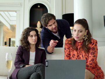 Cata y Yago ponen en marcha un nuevo plan: Marta Margarita debe seducir a un millonario