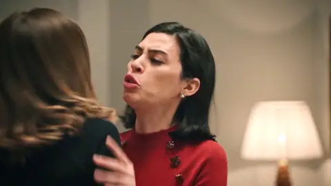 Avance del próximo capítulo de Sueños de libertad: La gran discusión entre María y Begoña por el amor de Andrés