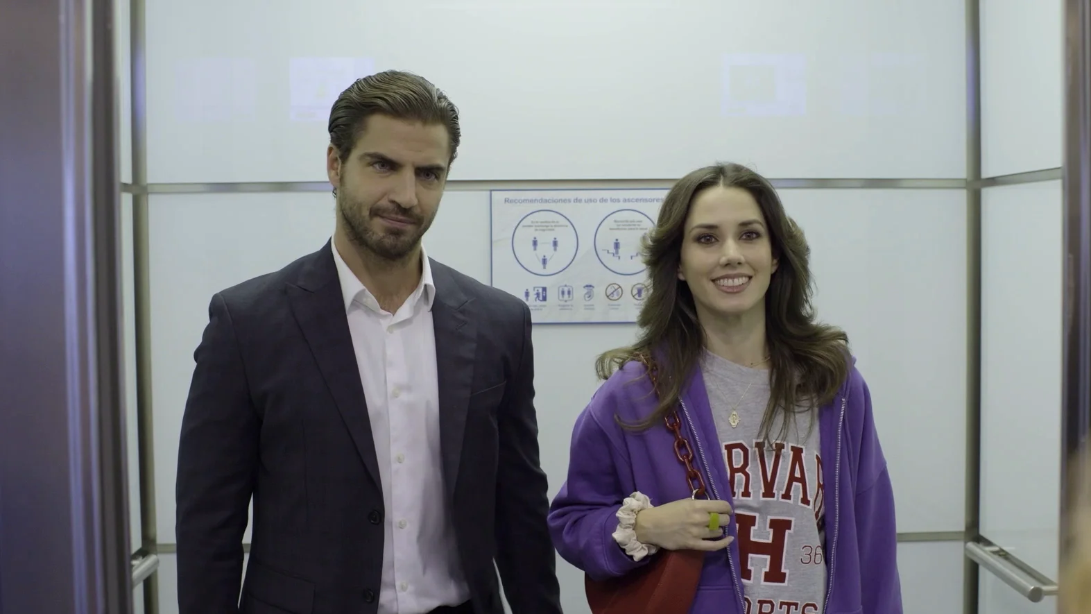 ¿Están enamorados Cata y Yago? Maxi Iglesias nos aclara qué relación tienen los protagonistas de Los artistas ¿Están enamorados Cata y Yago? Maxi Iglesias nos aclara qué relación tienen los protagonistas de Los artistas