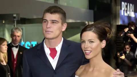 Josh Hartnett y Kate Beckinsale en la promoción de Pearl Harbor Josh Hartnett y Kate Beckinsale en la promoción de Pearl Harbor