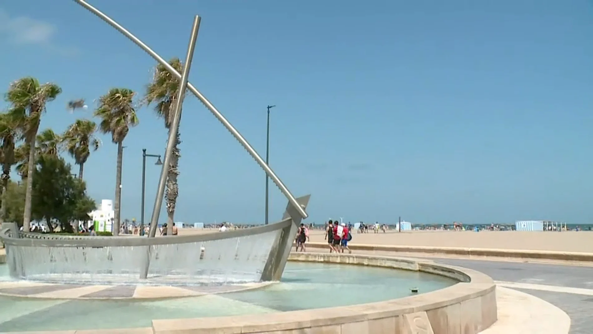 Playa de Malvarrosa en Valencia Playa de Malvarrosa en Valencia