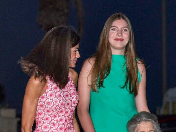 La reina Letizia y la infanta Sofía, en Mallorca