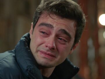 Esta noche en Hermanos: &Ouml;mer se siente culpable por no haber protegido a Asiye y planea su venganza