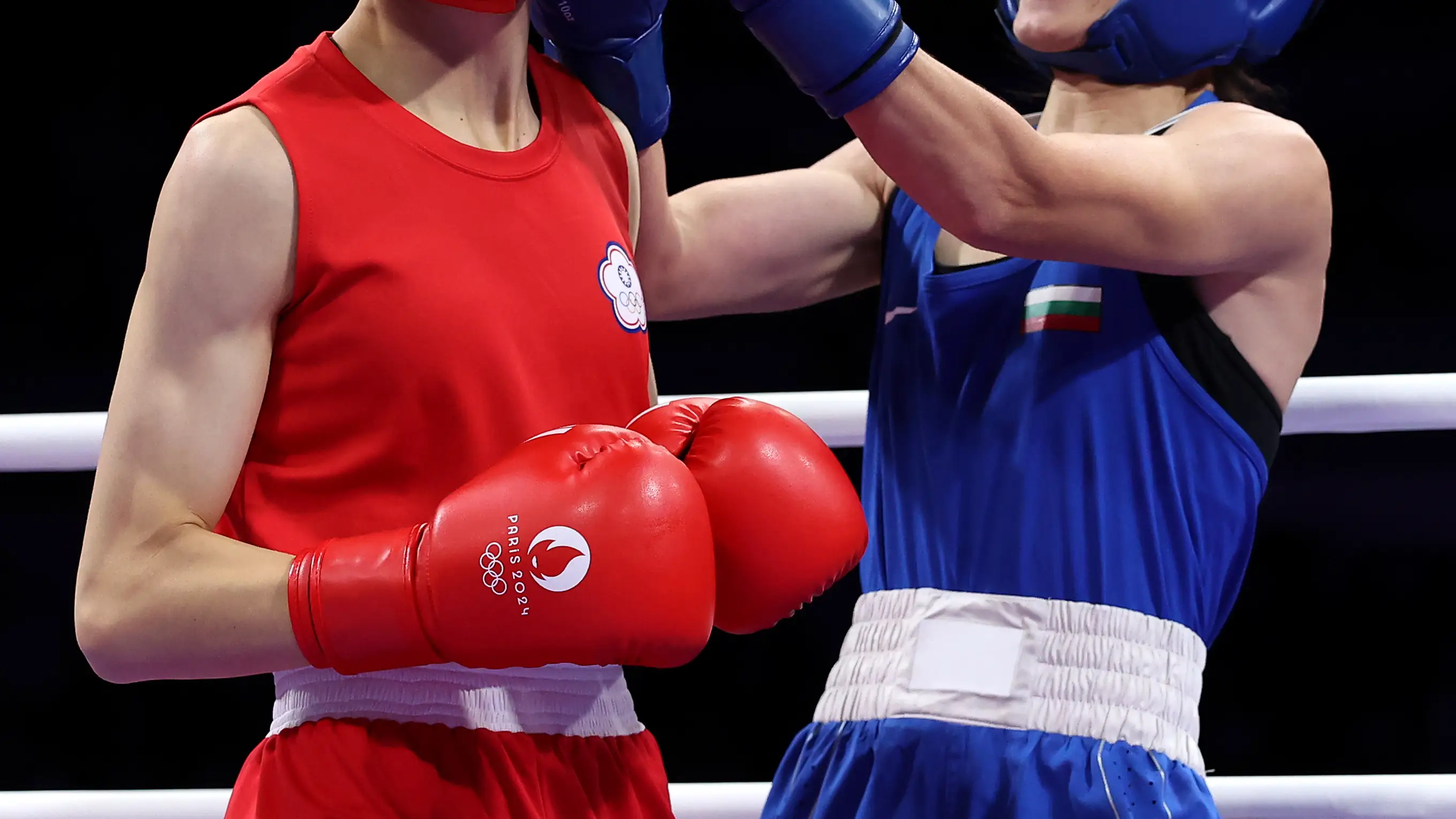 El combate de Lin Yu-Ting (i) con Svetlana Staneva El combate de Lin Yu-Ting (i) con Svetlana Staneva