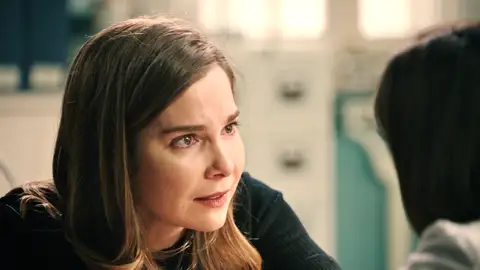 Begoña, cada día más enganchada a los tranquilizantes de Luz ¡No puede vivir sin ellos! Begoña, cada día más enganchada a los tranquilizantes de Luz ¡No puede vivir sin ellos!