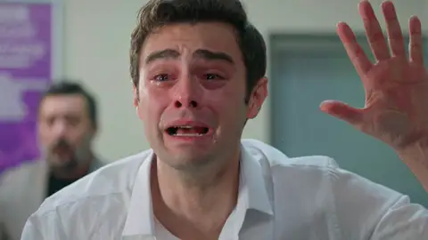 El desgarrador final de Asiye: su muerte deja un vacío irreparable en su familia El desgarrador final de Asiye: su muerte deja un vacío irreparable en su familia