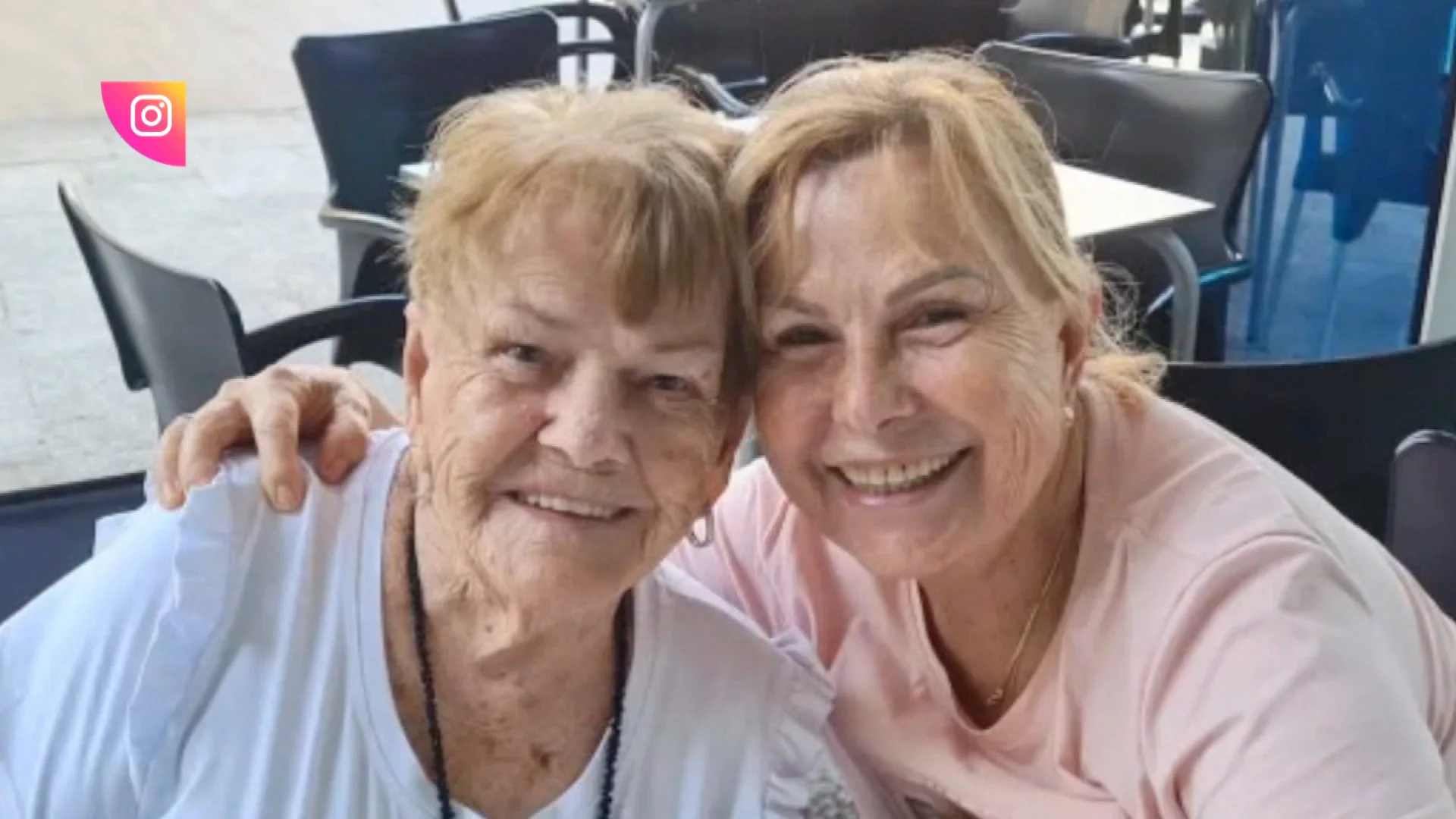 María Jesús y su acordeón, en su momento más complicado: ha fallecido su madre, el gran pilar de su vida