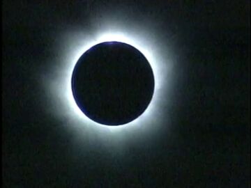 Eclipse solar total