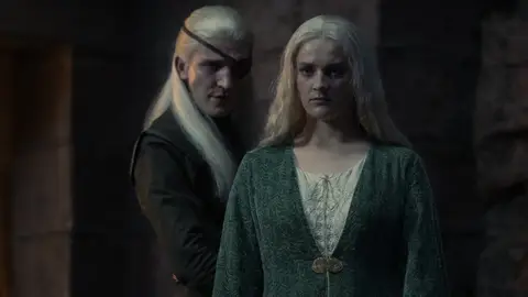 Aemond y Healena Targaryen en La Casa del Dragón Aemond y Healena Targaryen en La Casa del Dragón