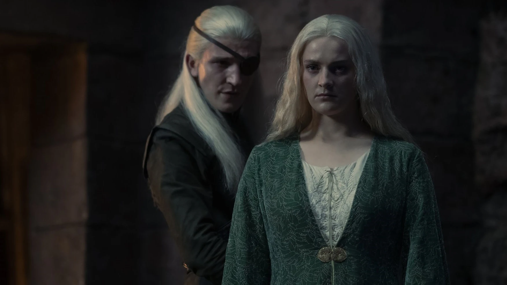 Aemond y Healena Targaryen en La Casa del Dragón Aemond y Healena Targaryen en La Casa del Dragón