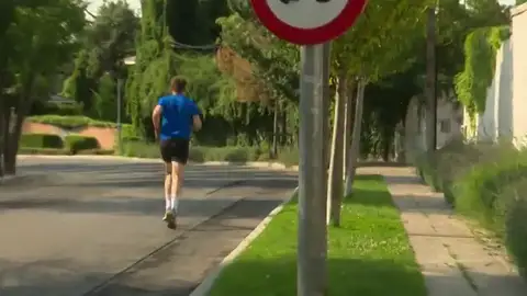 El reto del embajador británico en la lucha contra la Esclerosis Múltiple El reto del embajador británico en la lucha contra la Esclerosis Múltiple