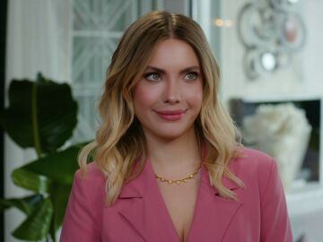 Doğan echa a Julia de su vida para siempre 