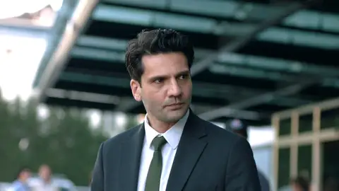 Avance de Secretos de familia: la desaparición de Ilgaz podría estar relacionada con un incidente que presenció hace unos días Avance de Secretos de familia: la desaparición de Ilgaz podría estar relacionada con un incidente que presenció hace unos días