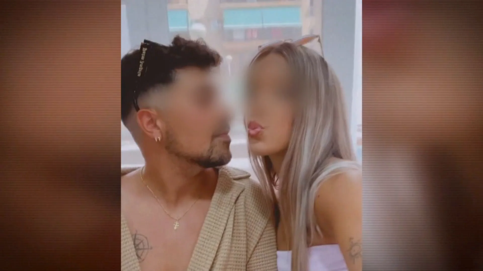 El dolor inunda Cartagena tras la muerte de Óscar y Sandra por un conductor kamikaze: "Nos los han robado" El dolor inunda Cartagena tras la muerte de Óscar y Sandra por un conductor kamikaze: "Nos los han robado"