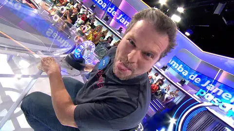 “Se baila así”: Jota Abril se desata al ritmo de Samba de Janeiro en La Pista “Se baila así”: Jota Abril se desata al ritmo de Samba de Janeiro en La Pista