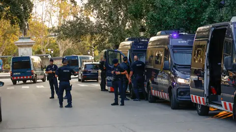 Los Mossos desplegados en el Parlament Los Mossos desplegados en el Parlament