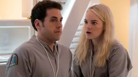 Jonah Hill y Emma Stone en Maniac Jonah Hill y Emma Stone en Maniac
