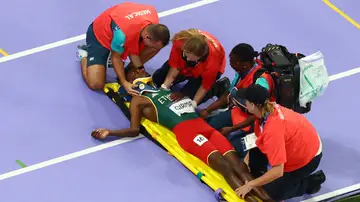 Lamecha Girma de Etiopía recibe atención médica Lamecha Girma de Etiopía recibe atención médica