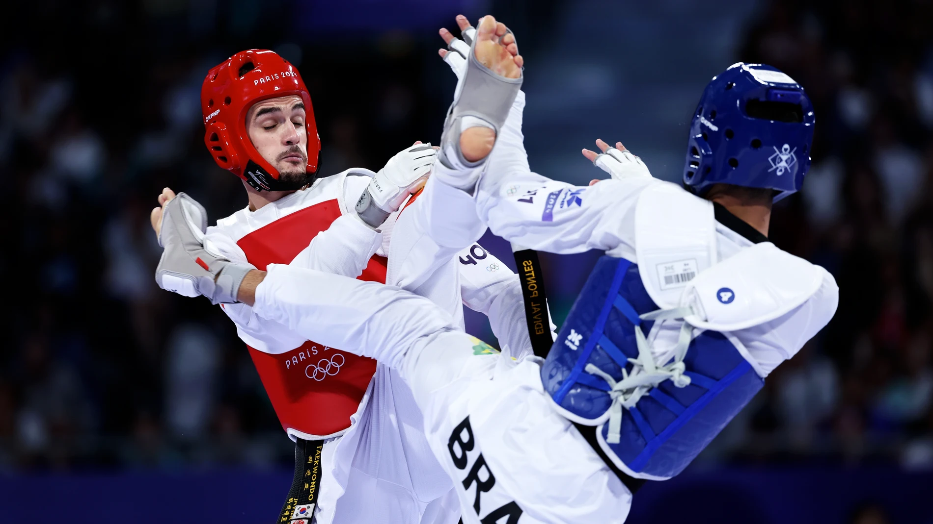 Javier Pérez Polo cae ante Edival Pontes Javier Pérez Polo cae ante Edival Pontes