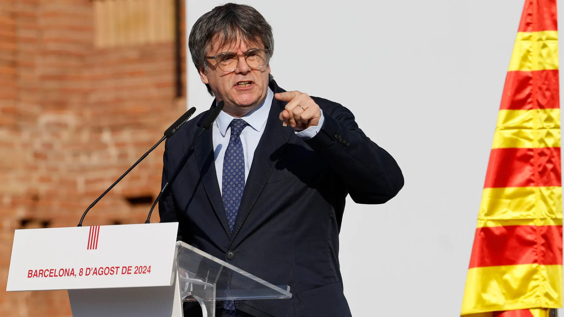 Puigdemont reaparece en Barcelona