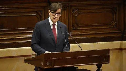 Salvador Illa pronuncia el discurso de investidura, este jueves en el Parlament de Cataluña Salvador Illa pronuncia el discurso de investidura, este jueves en el Parlament de Cataluña