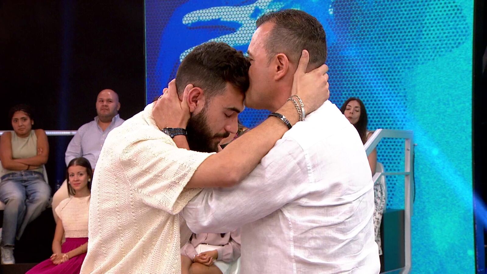 Sadie y Antonio, padre e hijo, se conocen después de 23 años: 