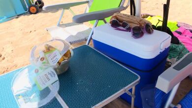 Las recomendaciones de Nutrimán para mantener la comida y la bebida bien frías en una nevera de playa