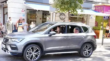 La princesa Leonor lleva a un particular pasajero. La princesa Leonor lleva a un particular pasajero.