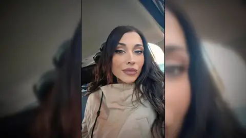 Tania tiene una deuda de 40.000 euros que adquirió engañada por sus padres: "Confié en ellos y me estafaron" Tania tiene una deuda de 40.000 euros que adquirió engañada por sus padres: "Confié en ellos y me estafaron"