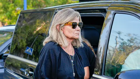 Cari Lapique, en el funeral de su marido Carlos Goyanes Cari Lapique, en el funeral de su marido Carlos Goyanes