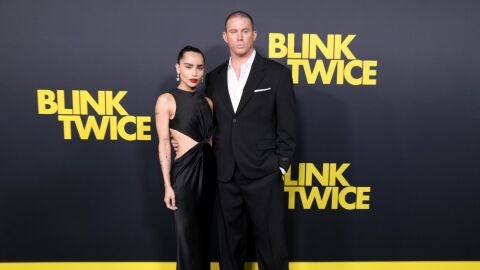 Zoë Kravitz y Channing Tatum en la primere de Parpadea dos veces