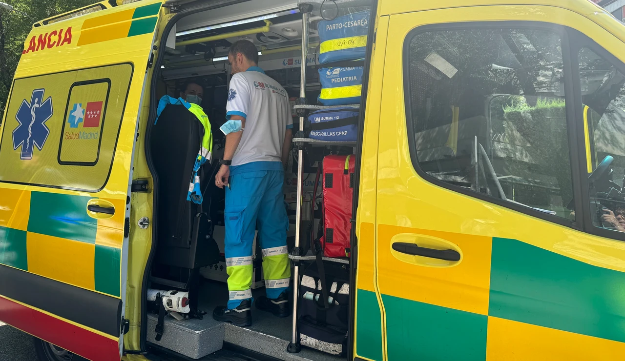 Una ambulancia de Emergencias 112
