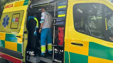 Una ambulancia de Emergencias 112 Una ambulancia de Emergencias 112