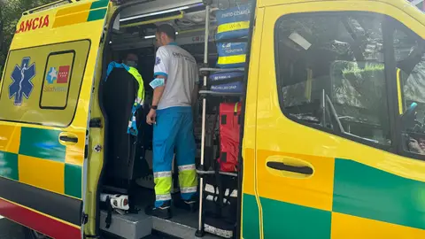 Una ambulancia de Emergencias 112 Una ambulancia de Emergencias 112