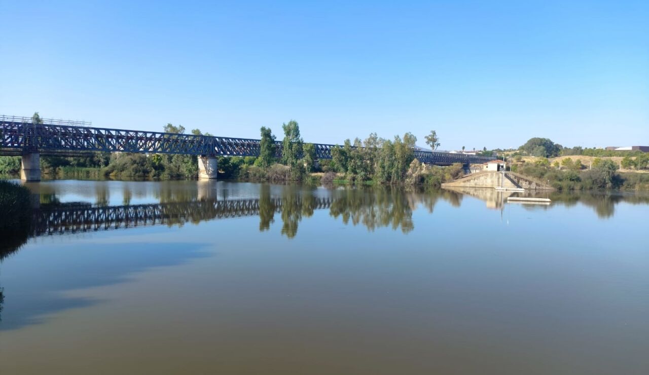 R&iacute;o Guadiana, a su paso por el Palacio de Congresos de M&eacute;rida