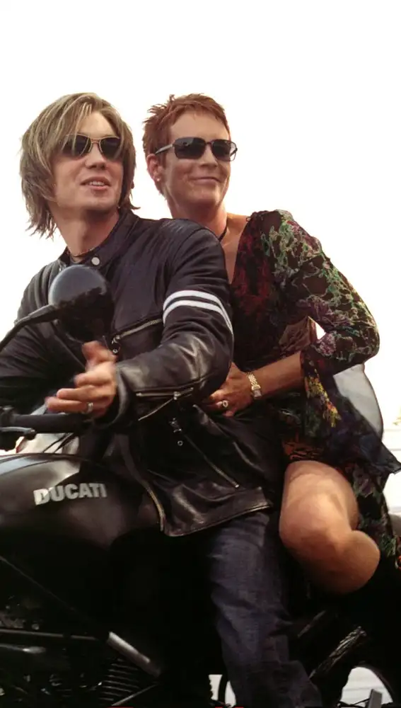 Chad Michael Murray y Jamie Lee Curtis en Ponte en mi lugar Chad Michael Murray y Jamie Lee Curtis en Ponte en mi lugar