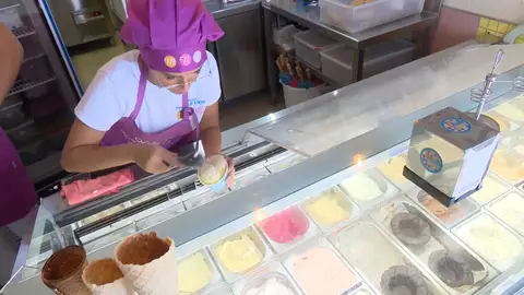 Imagen de archivo de la heladería Peña Vieja Imagen de archivo de la heladería Peña Vieja